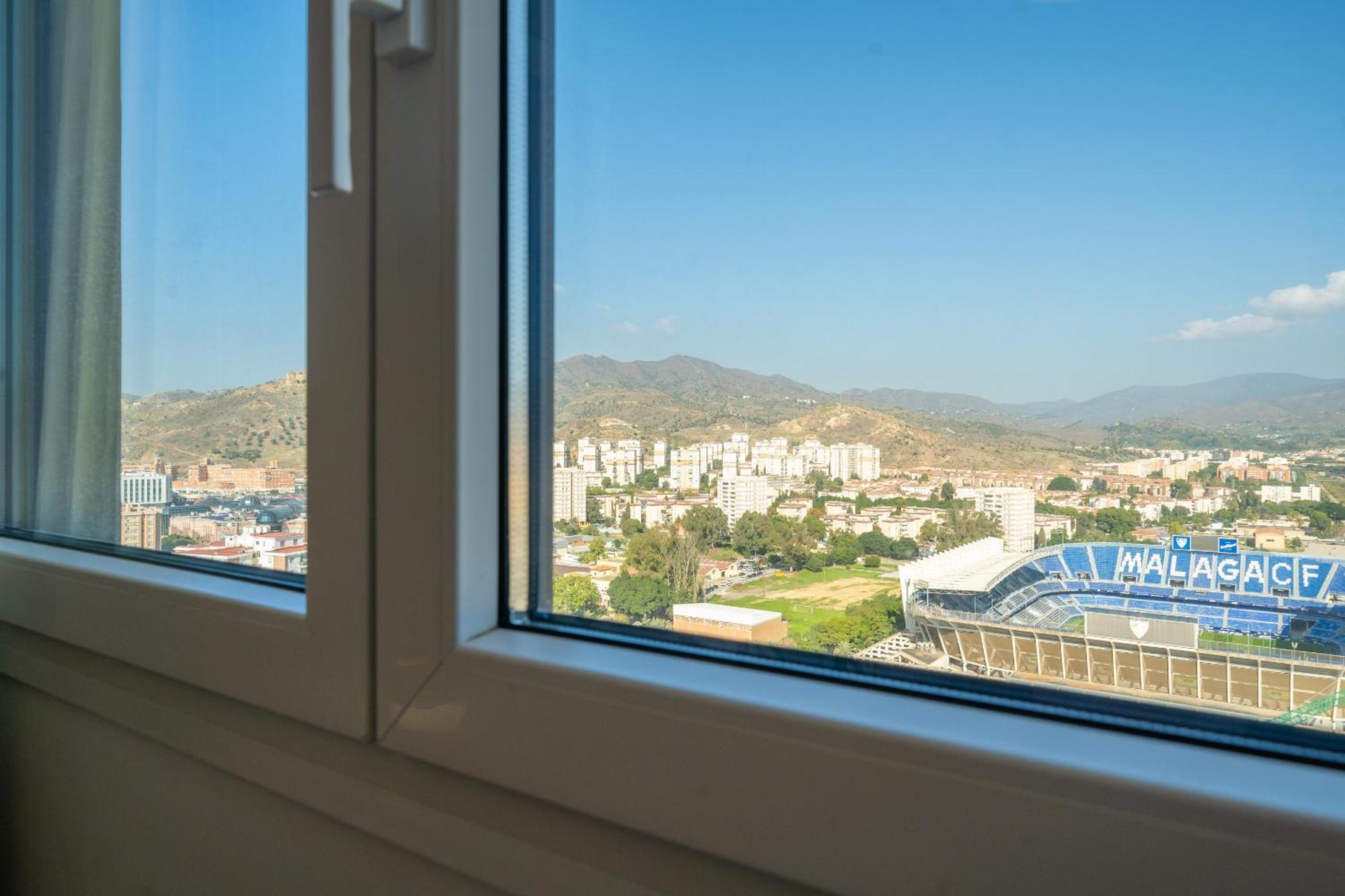 Xpce Urban 3 Malaga Skyline - Parking Free Apartment Екстериор снимка